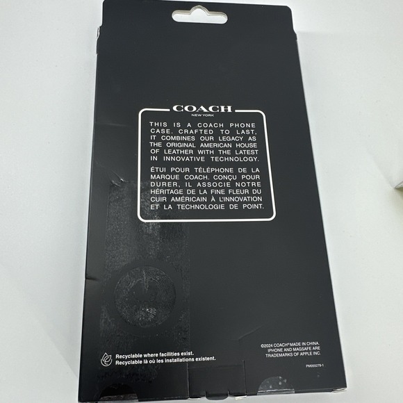 Coach iPhone 16 Pro Max MagSafe Protective Case Signature C  Black Grey Ombré‎ - Picture 3 of 3